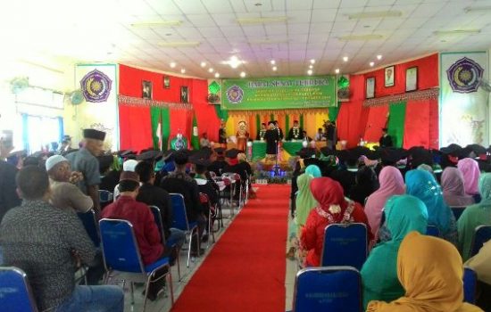 STIT Muhammadiyah Abdya Wisuda 100 Lulusan