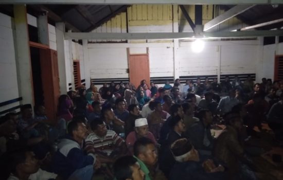 KPW SMUR Aceh Barat,  Nonton Bareng filem Gerakan Rakyat Bersama masyarakat Betong Ateh Banggala