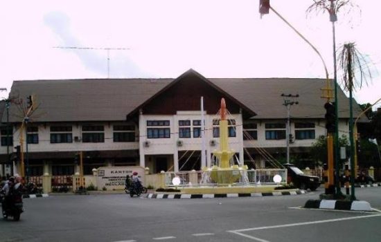 Dinaskertrans Abaikan Undangan DPRK Aceh Barat, GMBRM Kecewa