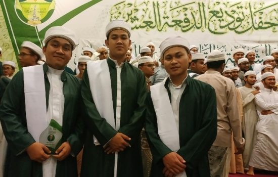 Tiga Mahasiswa Asal Aceh Wisuda Universitas Al Ahgaff