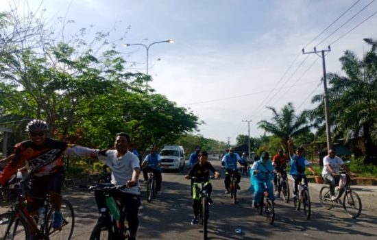 Lestarikan Hidup Sehat, Puji Hartini Adakan Fun Bike Dan Fun Walk