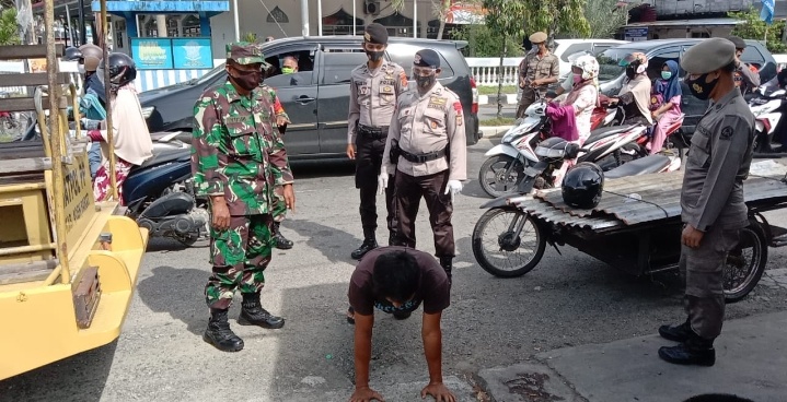 Brimod Rangkul Satpol PP Aceh Barat Laksanakan Operasi Yustisi