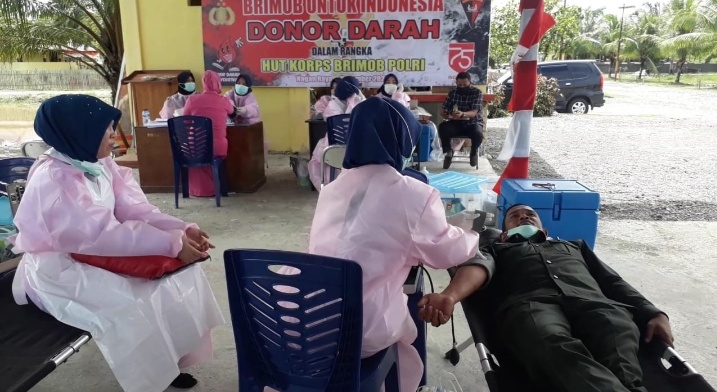 HUT Ke 75, Brimob Polda Aceh Laksanakan Donor Darah