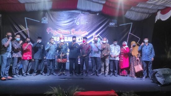 Puluhan Seniman Aceh Tampil Meriahkan Pagelaran RRI Meulaboh