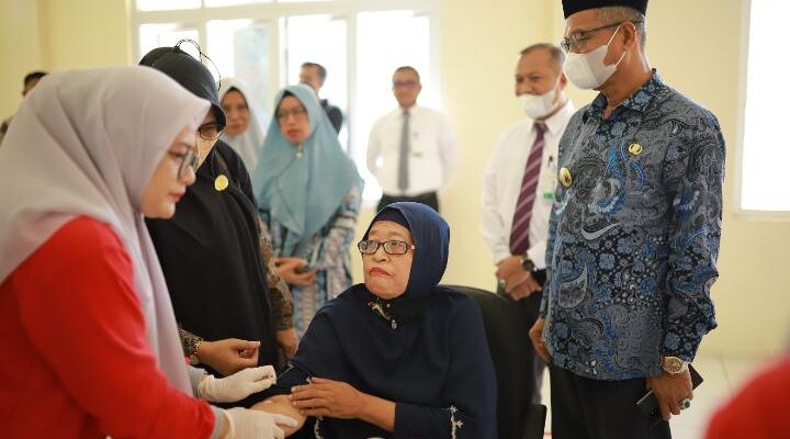 Bupati Jamin Idham, Gratiskan Pemeriksaan Kesehatan Untuk Jamaah Haji 2022